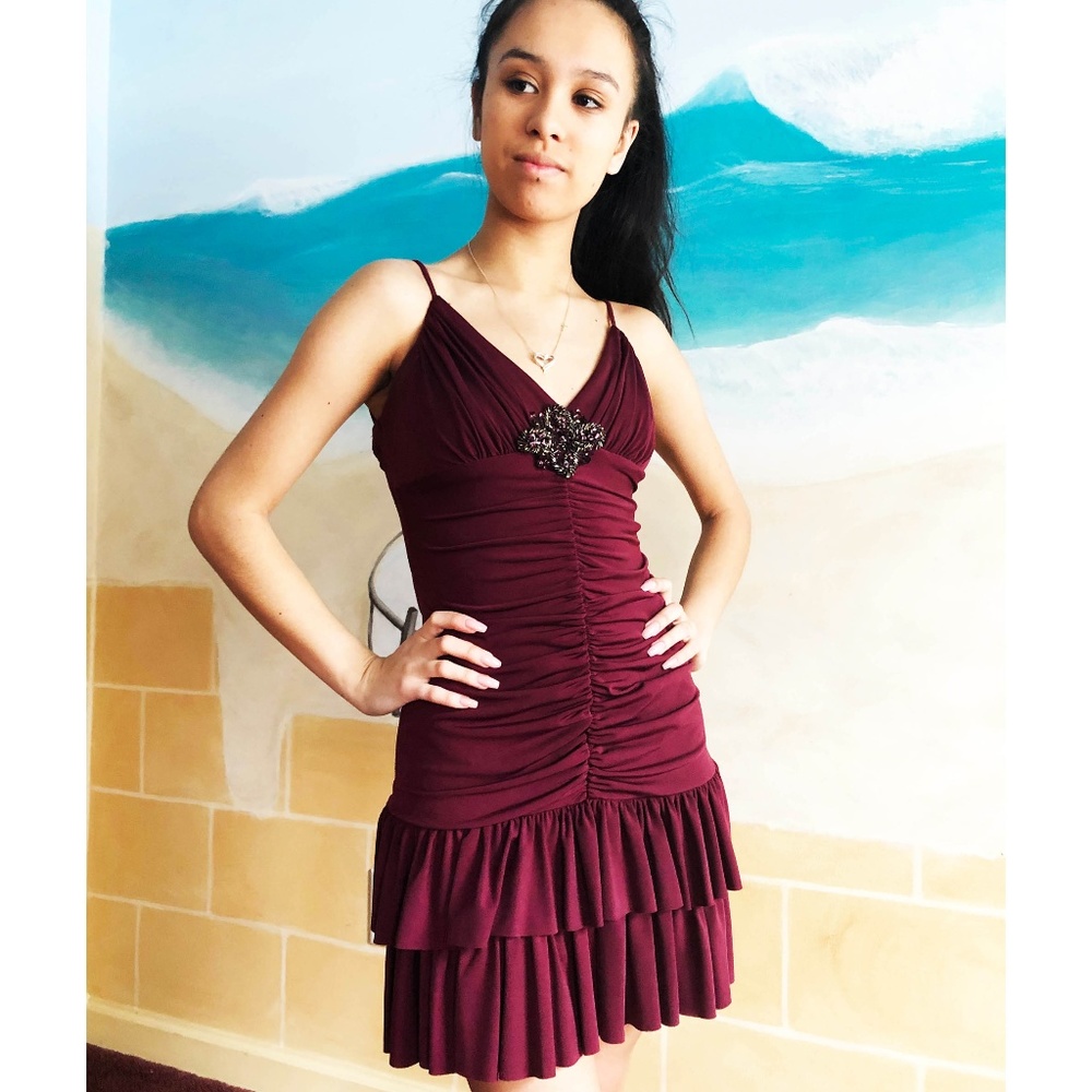 Fun Cocktail Dress! Irresistible!